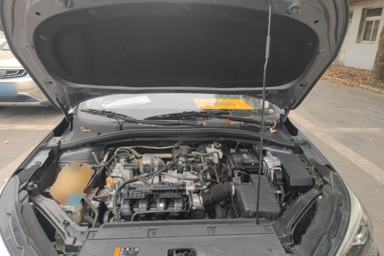 Used Roewe i5 2023 1.5L Manual Comfort Edition Engine Bay