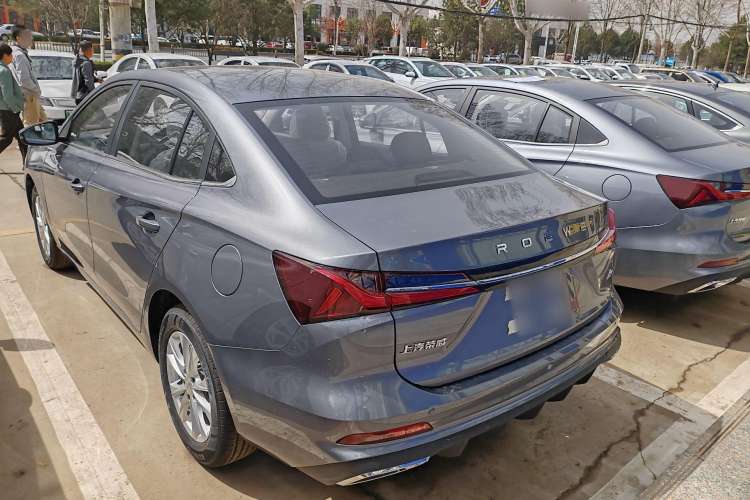 Used Roewe i5 2023 1.5L CVT Luxury Edition Exterior 3