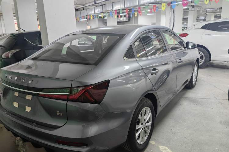 Used Roewe i5 2023 1.5L CVT Luxury Edition Exterior 3