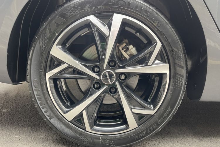 Used Roewe i5 2023 1.5L CVT Luxury Edition Exterior 6