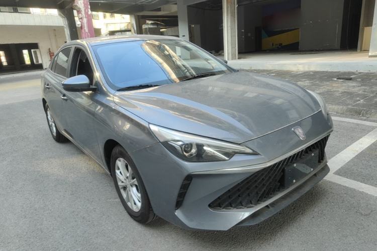 Used Roewe i5 2023 1.5L Manual Comfort Edition Front Right 45 Deg