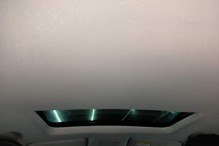 Used Roewe i5 2023 1.5L CVT Luxury Edition Headliner