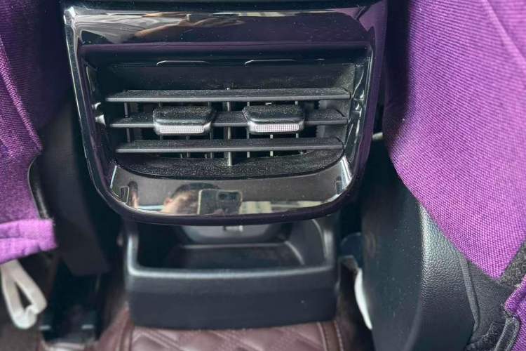 Used Roewe i5 2023 1.5L Manual Comfort Edition Interior 1