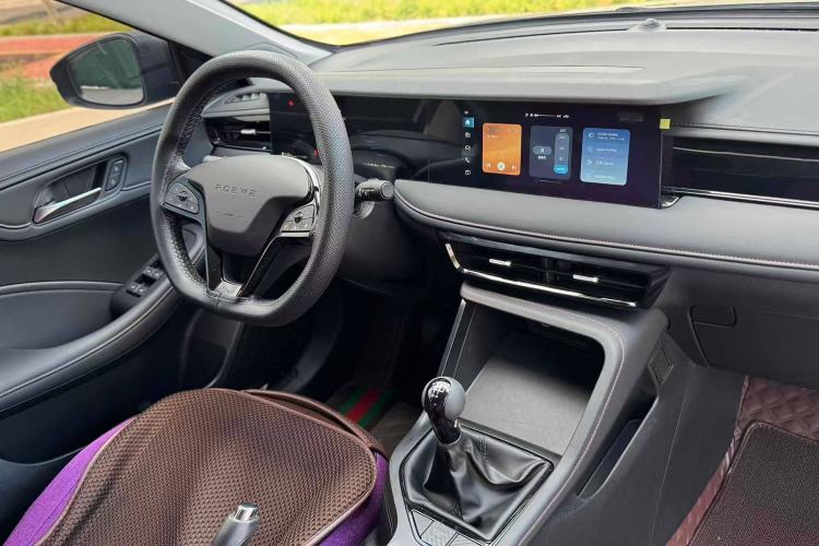 Used Roewe i5 2023 1.5L Manual Comfort Edition Interior 4