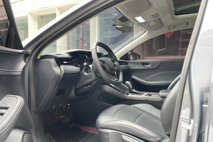 Used Roewe i5 2023 1.5L CVT Luxury Edition Interior 7