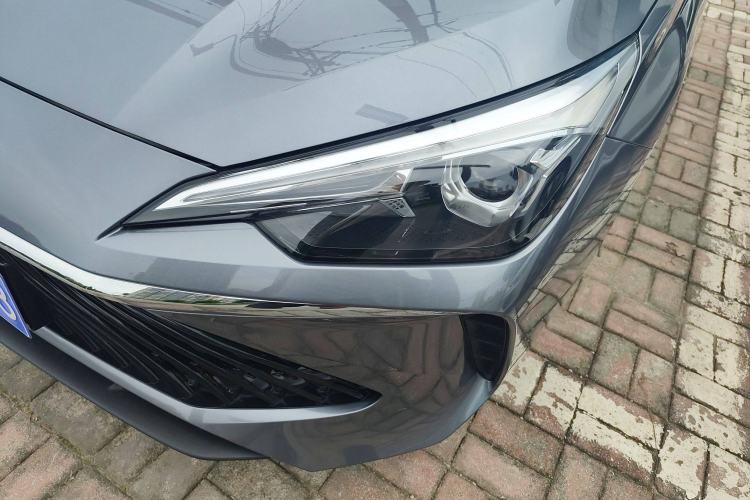 Used Roewe i5 2023 1.5L Manual Comfort Edition Left Front Headlight