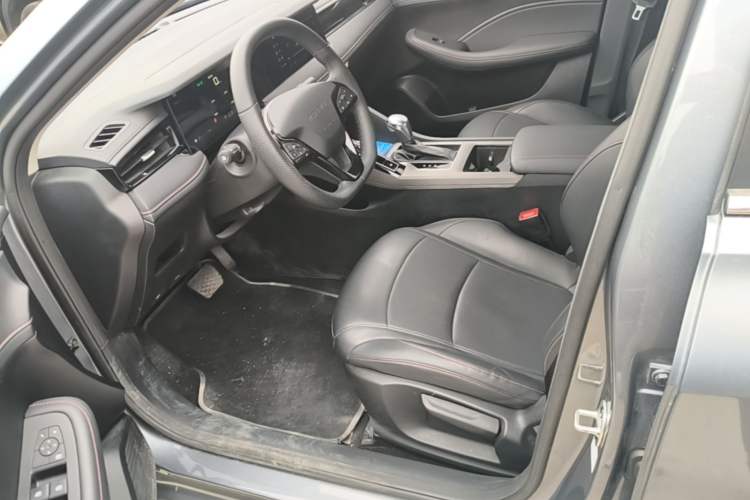 Used Roewe i5 2023 1.5L CVT Luxury Edition Left Front Seat