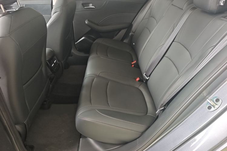 Used Roewe i5 2023 1.5L CVT Luxury Edition Left Rear Seat