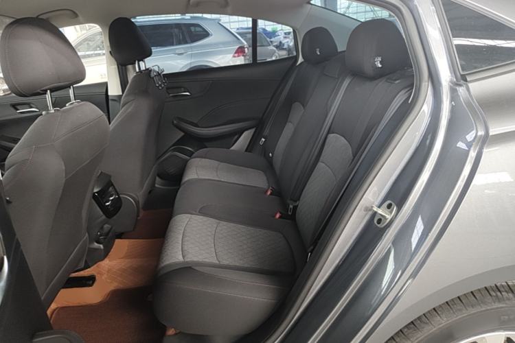 Used Roewe i5 2023 1.5L Manual Comfort Edition Left Rear Seat