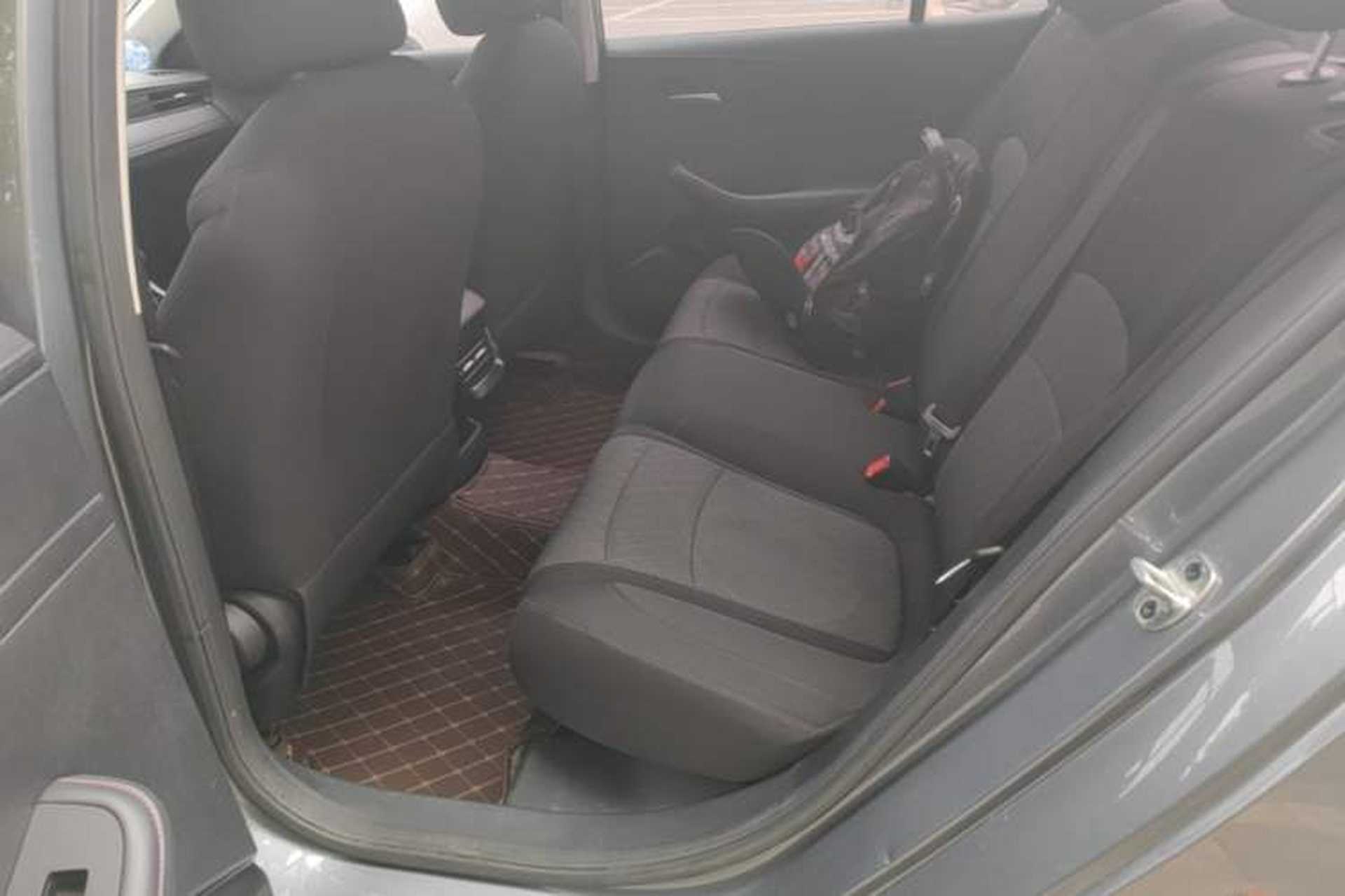 Used Roewe i5 2023 1.5L Manual Comfort Edition Left Rear Seat