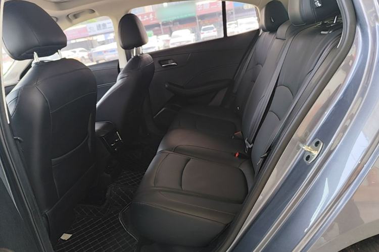 Used Roewe i5 2023 1.5L CVT Luxury Edition Left Rear Seat