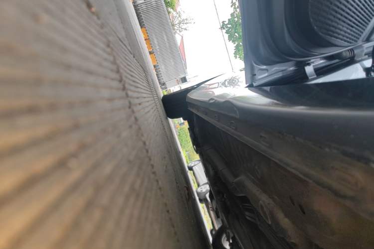 Used Roewe i5 2023 1.5L Manual Comfort Edition Left Side Sill