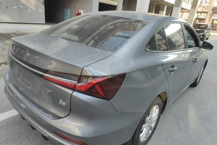 Used Roewe i5 2023 1.5L Manual Comfort Edition Rear Right 45 Deg