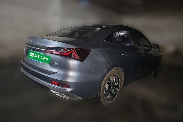 Used Roewe i5 2023 1.5L CVT Luxury Edition Rear Right 45 Deg