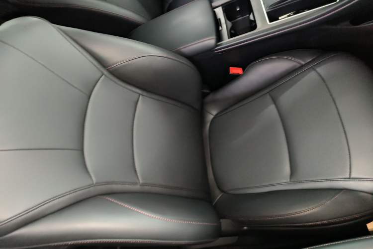 Used Roewe i5 2023 1.5L CVT Luxury Edition Right Front Seat
