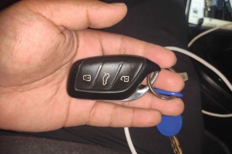 Used Roewe i5 2023 1.5L Manual Comfort Edition Vehicle Key