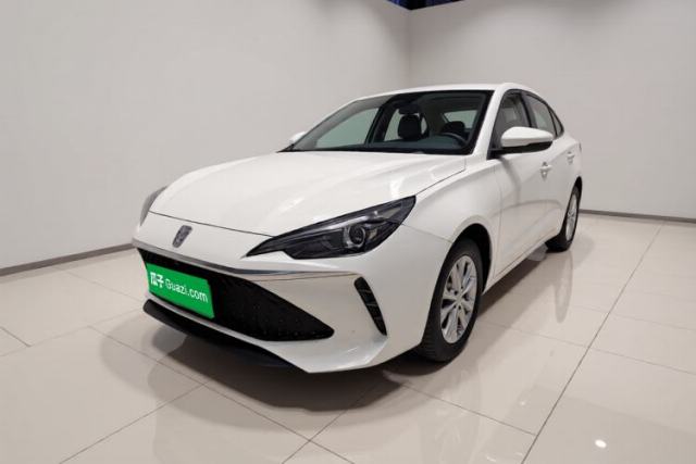 Roewe i5 2023 1.5L Manual Comfort Edition с пробегом