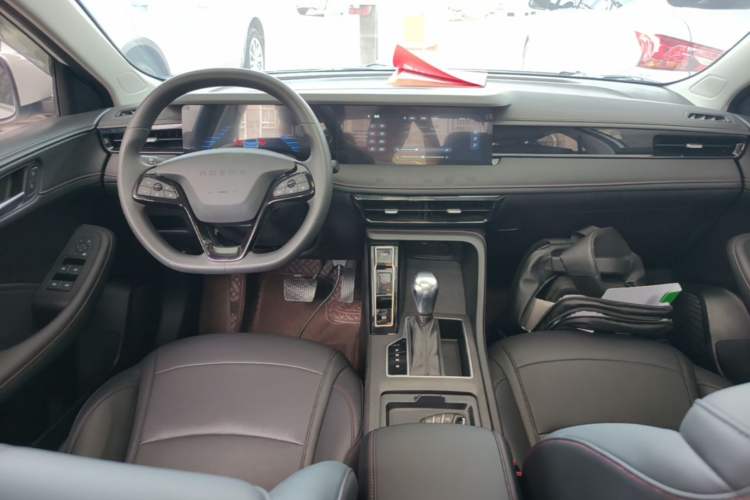 Used Roewe i5 2023 1.5L CVT Luxury Edition Center Console