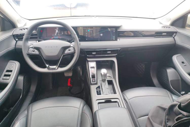 Used Roewe i5 2023 1.5L CVT Luxury Edition Center Console