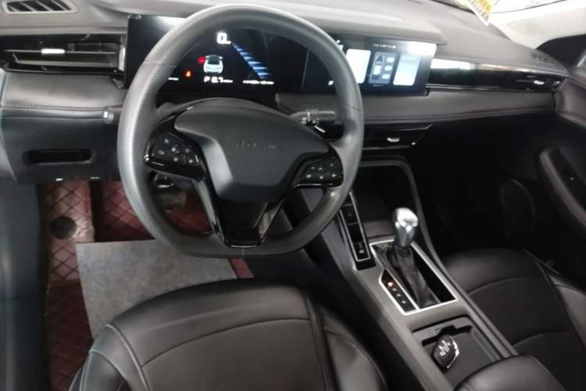 Used Roewe i5 2023 1.5L CVT Luxury Edition Center Console