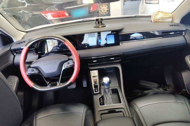 Used Roewe i5 2023 1.5L CVT Luxury Edition Center Console
