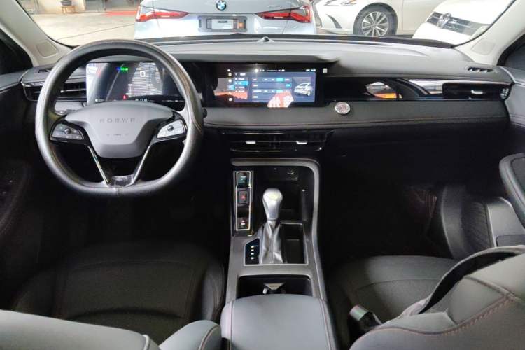Used Roewe i5 2023 1.5L CVT Luxury Edition Center Console