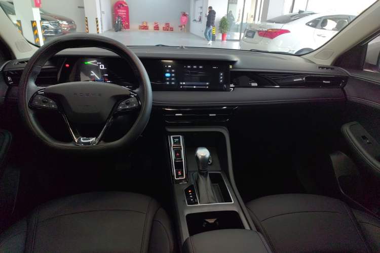 Used Roewe i5 2023 1.5L CVT Luxury Edition Center Console