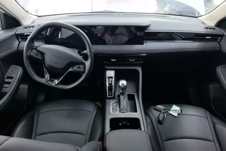 Used Roewe i5 2023 1.5L CVT Luxury Edition Center Console