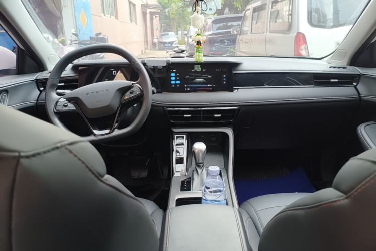 Used Roewe i5 2023 1.5L CVT Luxury Edition Center Console