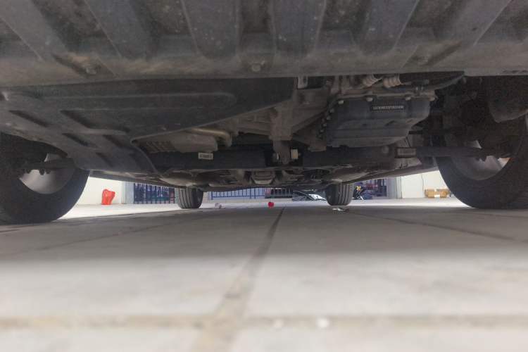 Used Roewe i5 2023 1.5L CVT Luxury Edition Chassis Front