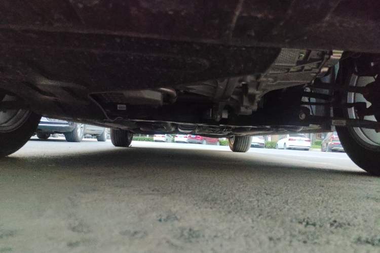 Used Roewe i5 2023 1.5L Manual Comfort Edition Chassis Front