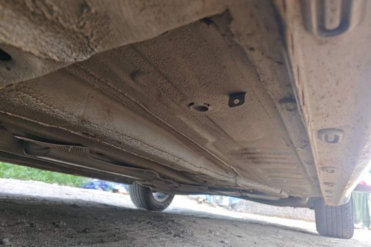 Used Roewe i5  Chassis Front Left