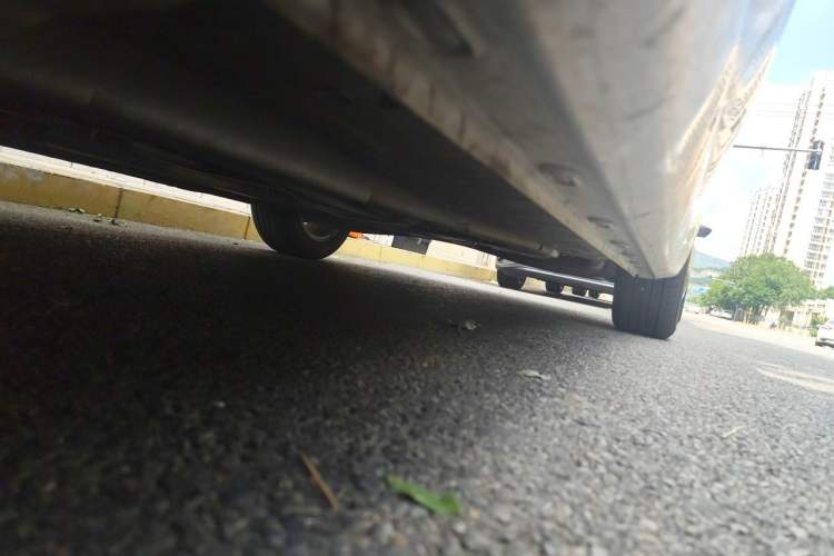 Used Roewe i5 2023 1.5L Manual Comfort Edition Chassis Front Left