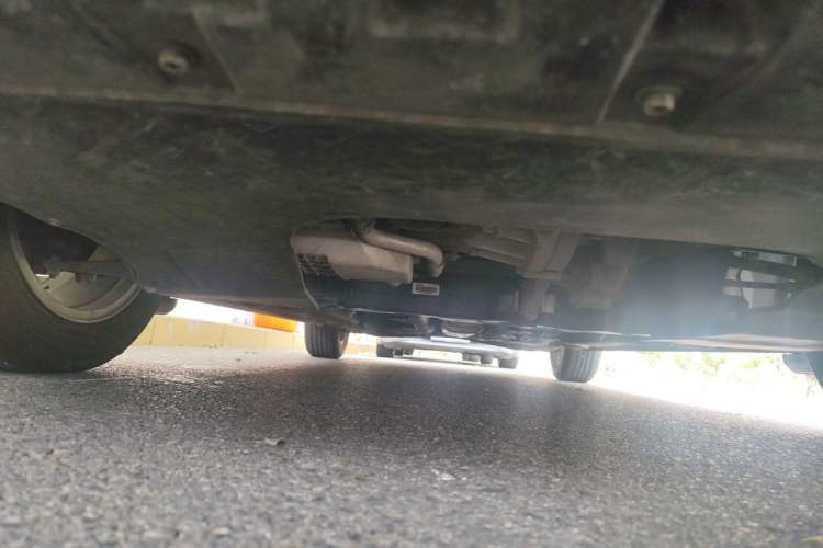 Used Roewe i5 2023 1.5L Manual Comfort Edition Chassis Front