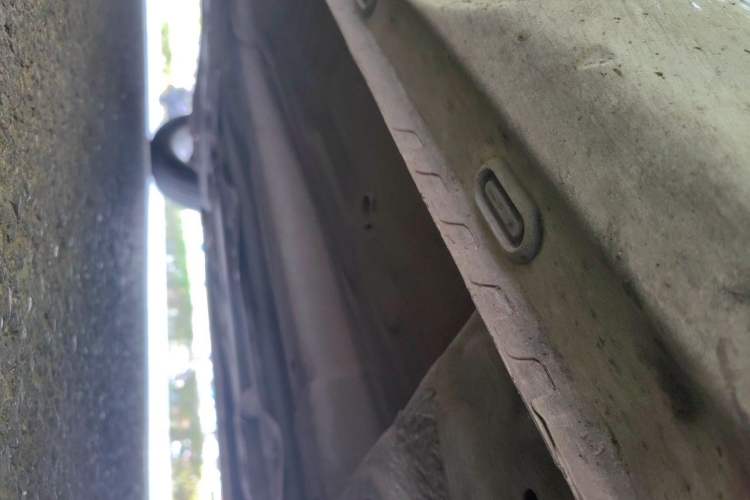 Used Roewe i5 2023 1.5L Manual Comfort Edition Chassis Front Right