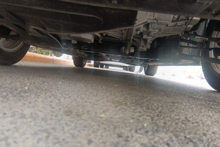 Used Roewe i5 2023 1.5L Manual Comfort Edition Chassis Front