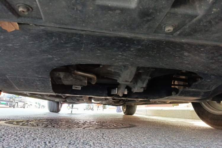 Used Roewe i5 2023 1.5L Manual Comfort Edition Chassis Front