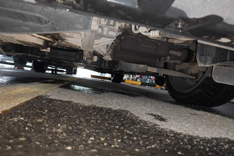 Used Roewe i5 2023 1.5L CVT Luxury Edition Chassis Front