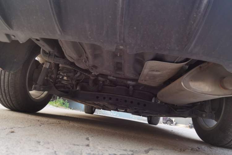 Used Roewe i5 2023 1.5L Manual Comfort Edition Chassis Rear