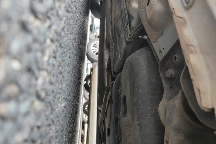 Used Roewe i5 2023 1.5L CVT Luxury Edition Chassis Rear Left