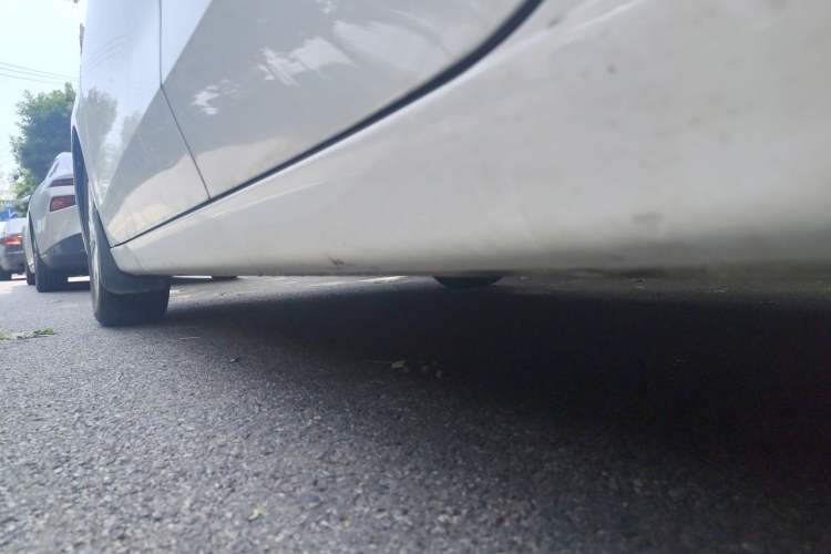 Used Roewe i5 2023 1.5L Manual Comfort Edition Chassis Rear Left