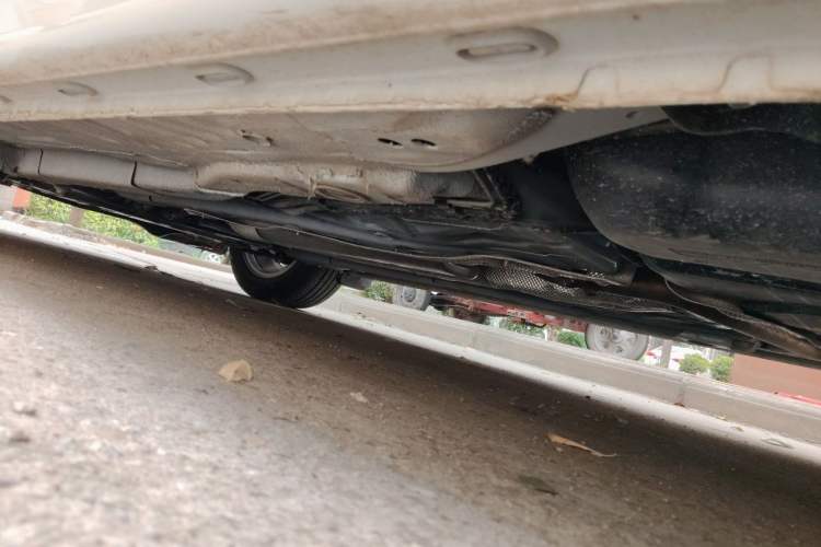 Used Roewe i5 2023 1.5L CVT Luxury Edition Chassis Rear Left