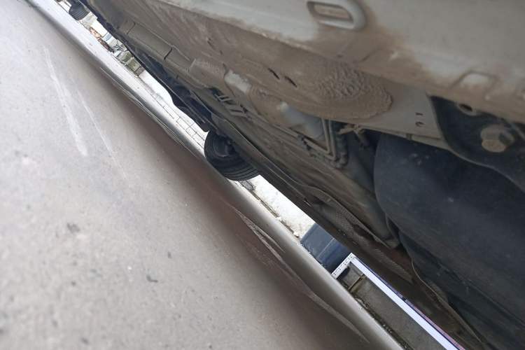 Used Roewe i5 2023 1.5L CVT Luxury Edition Chassis Rear Left