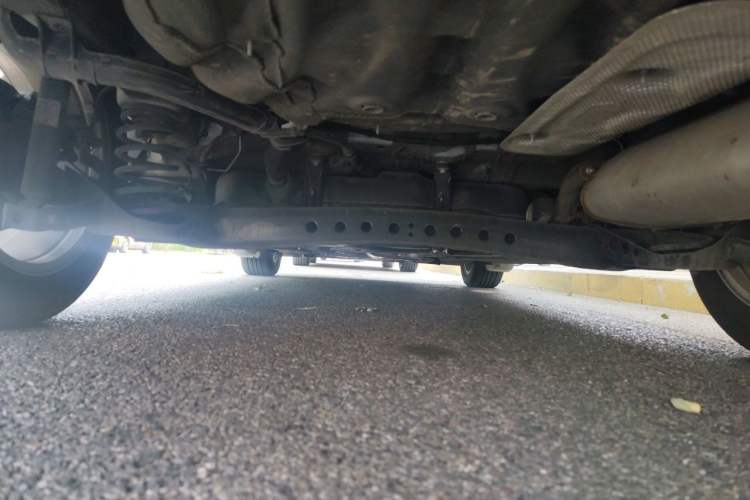 Used Roewe i5 2023 1.5L Manual Comfort Edition Chassis Rear