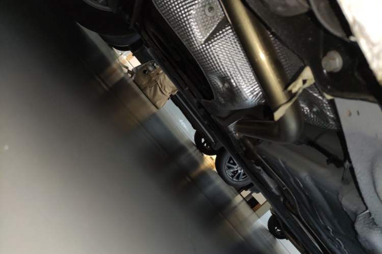 Used Roewe i5 2023 1.5L CVT Luxury Edition Chassis Rear Right