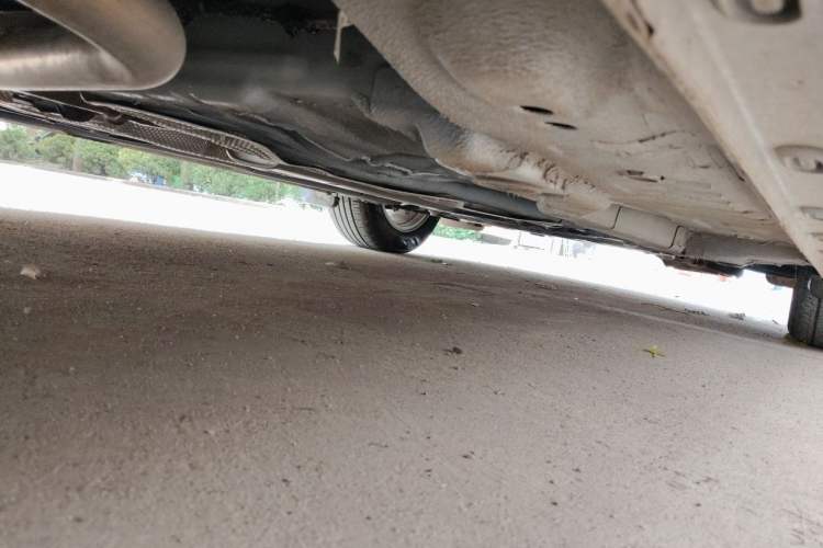 Used Roewe i5 2023 1.5L CVT Luxury Edition Chassis Rear Right