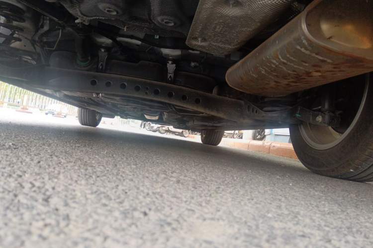 Used Roewe i5 2023 1.5L Manual Comfort Edition Chassis Rear