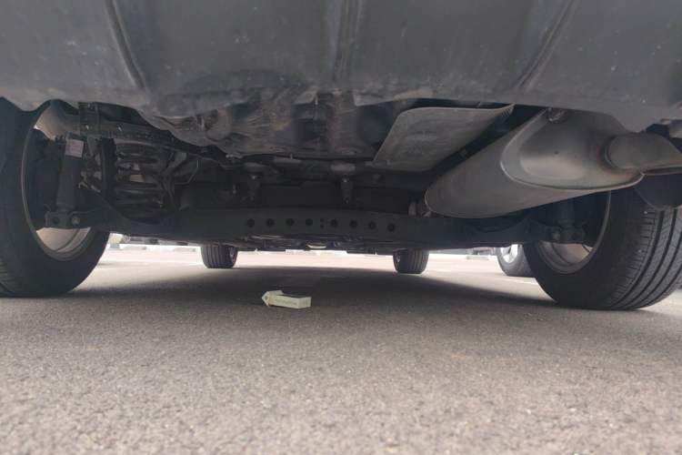 Used Roewe i5 2023 1.5L Manual Comfort Edition Chassis Rear