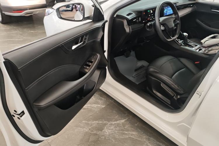 Used Roewe i5 2023 1.5L CVT Luxury Edition Driver Seat