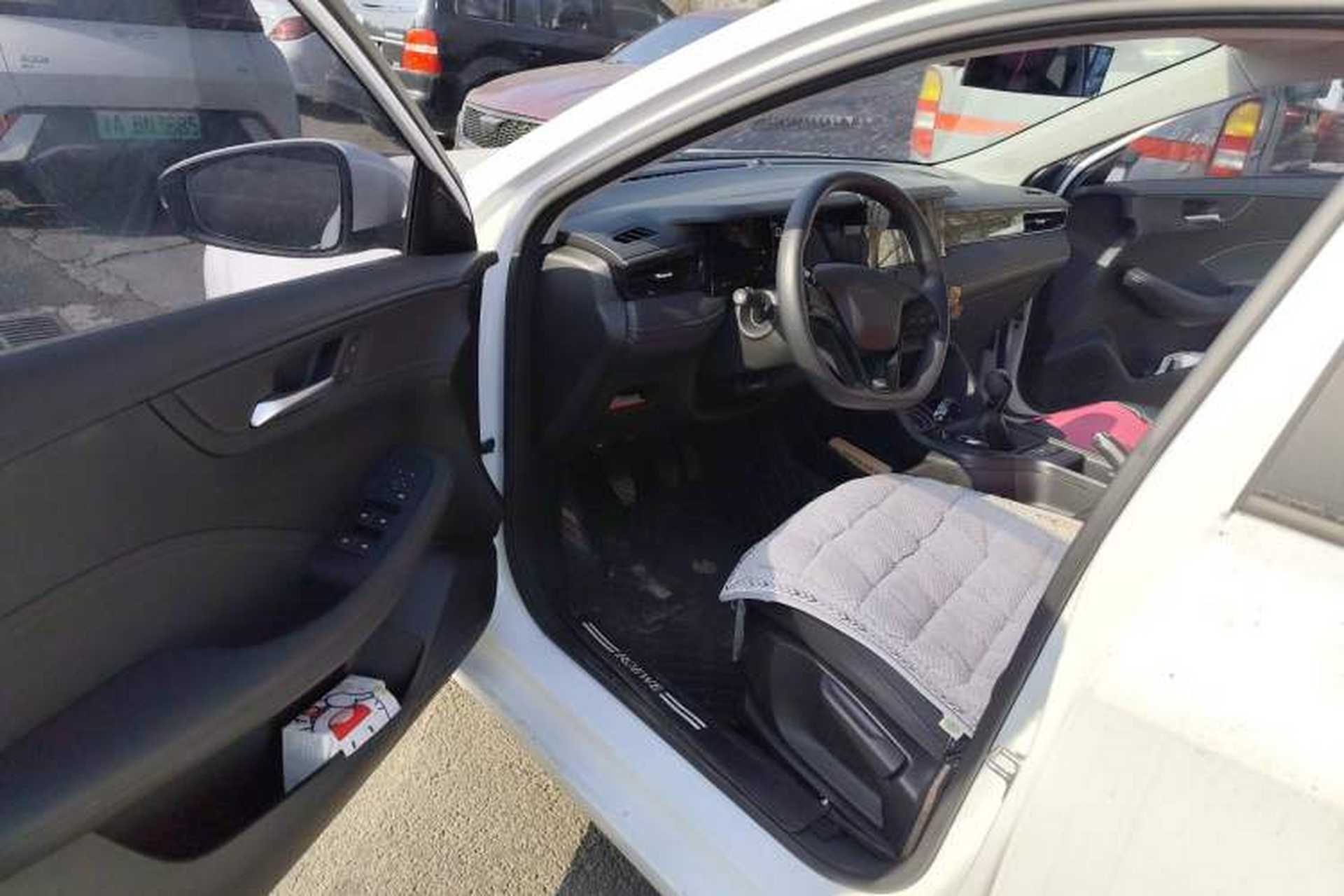 Used Roewe i5 2023 1.5L Manual Comfort Edition Driver Seat